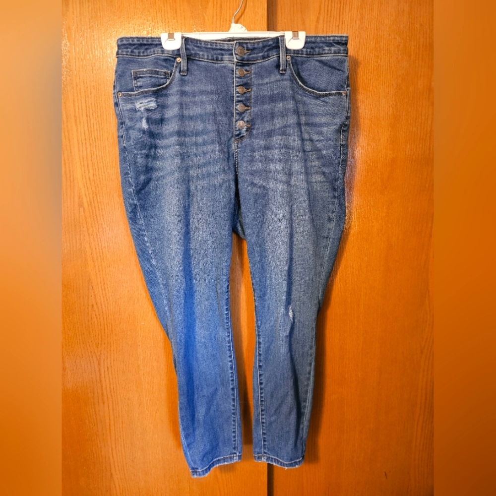 Ava&Viv button fly skinny jeans